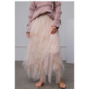 Easel Asymmetrical Skirt in Cream